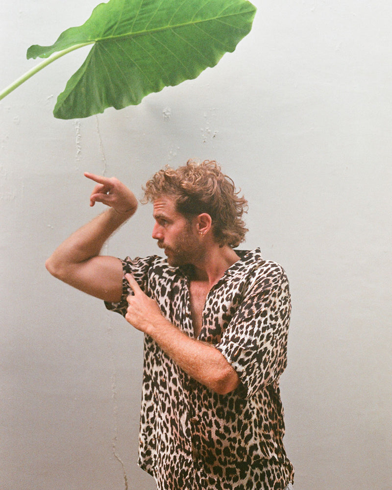 chemise sauvage imprimé lion léopard cougar kacang